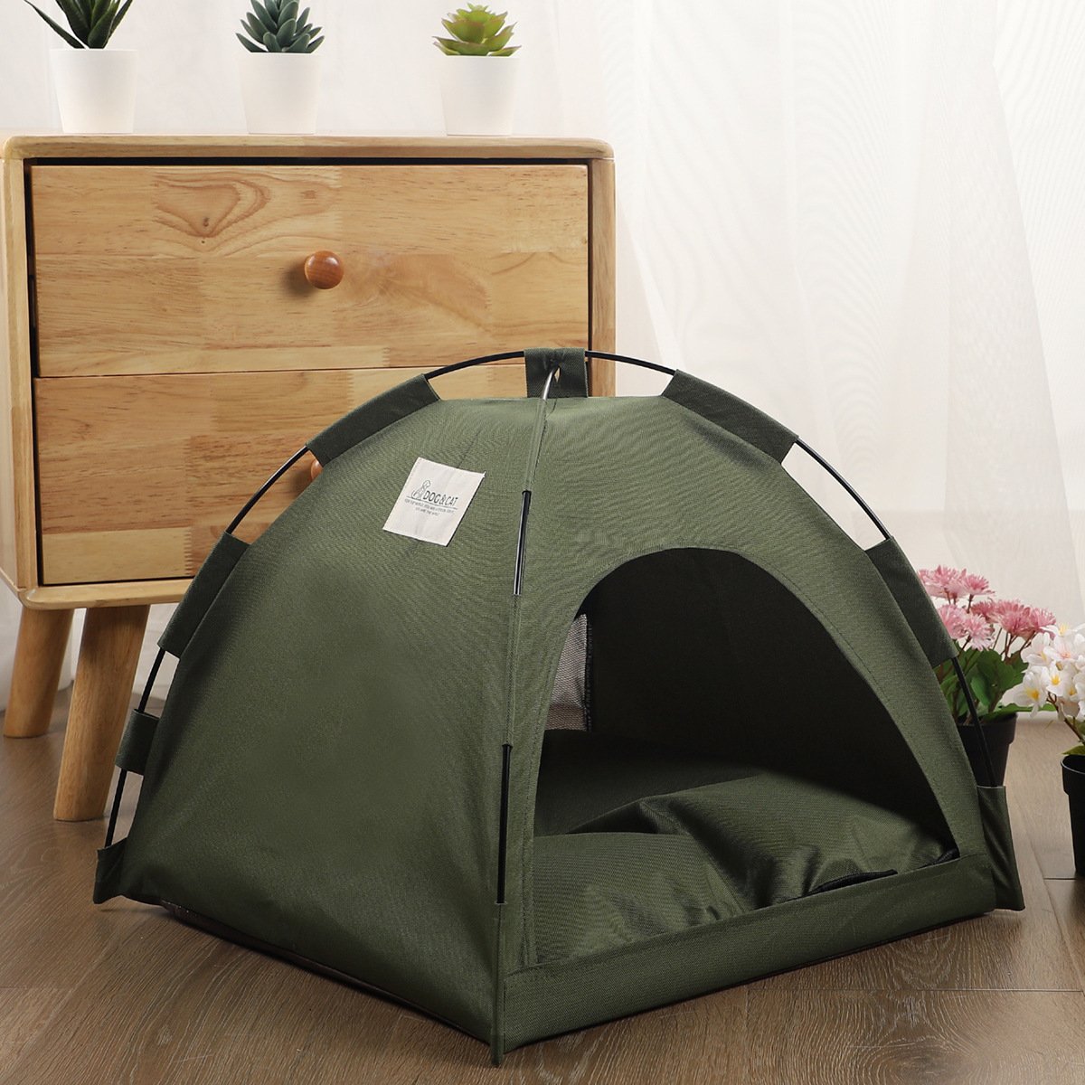Ultra-Comfy Pet Tent with Cooling Mat Cats   4