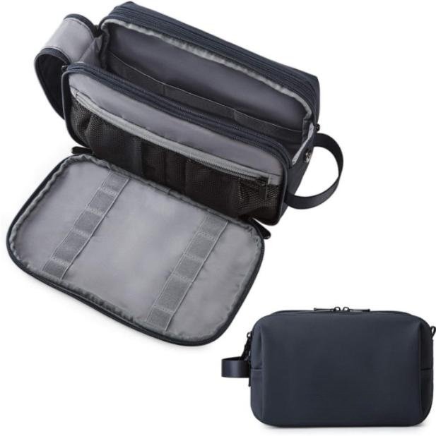 Large Capacity Waterproof Cosmetic Bag Personal hygiene   10